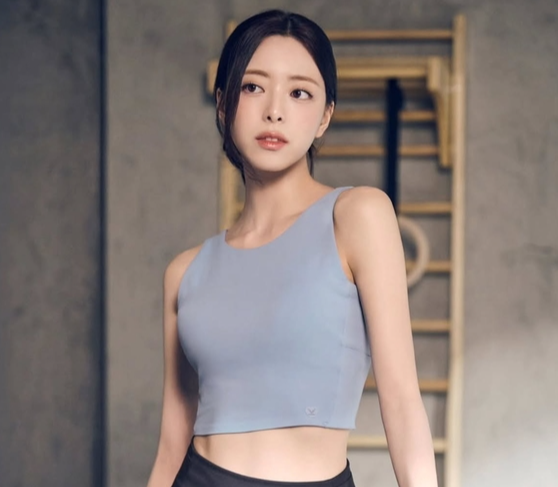 ITZY 유나, 운동으로 완성한 비현실적 몸매