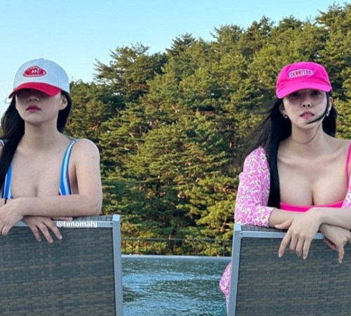 효민, 조현아와 휴가...역시 '나이스 바디'