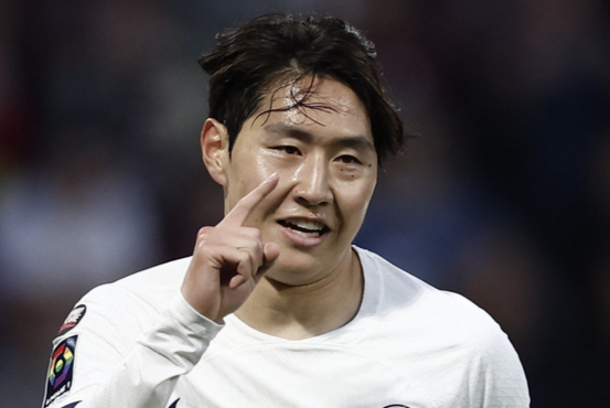 뉴캐슬 이적설 이강인, 22일 훈련 복귀...PSG 방출 명단에도 없다?