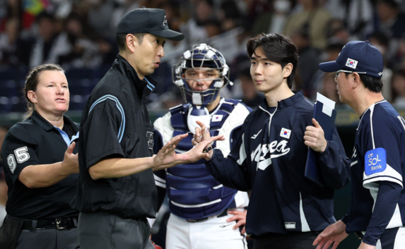 들쑥날쑥 S존+구멍 난 비디오 판독...대표팀, WBC 예방주사 제대로 맞았다