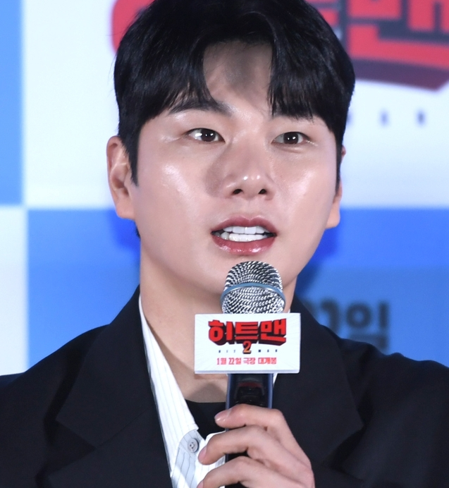 이이경, 잊을만하니까 또...사라지지 않는 AI 사생활 루머 