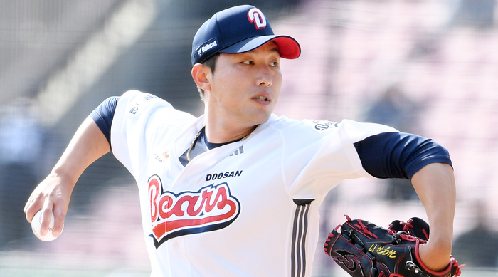 홍건희, 두산 떠난다→옵트아웃 선택...자유계약신분됐다.