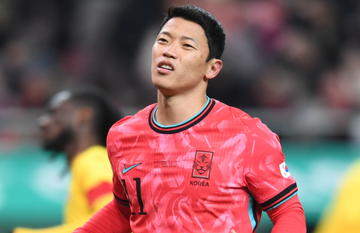 특유의 드리블 돌파로 PK 유도해놓고 '실축'한 황희찬 "냉정한 마무리 상기하겠다"