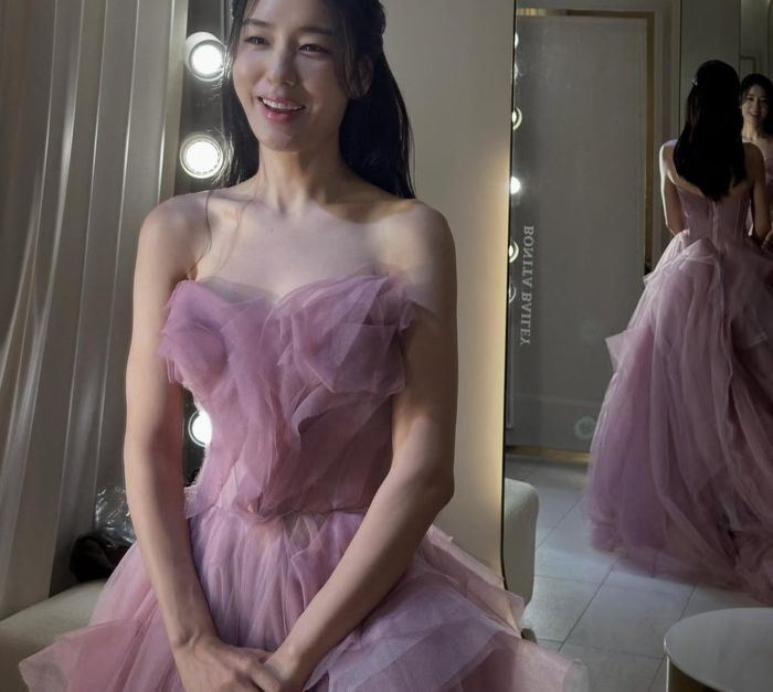 '10kg 감량' 안은진, 핑크 드레스 입고 '여신 강림'