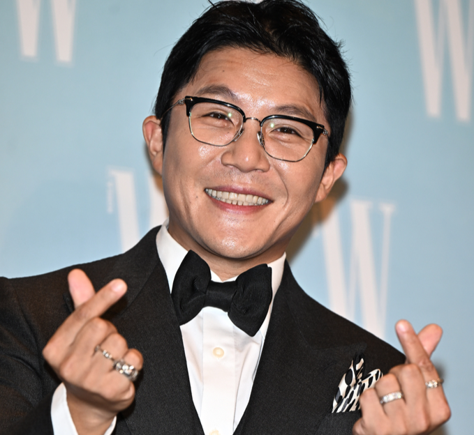 조세호, 조폭 친분설 직격탄...왜 논란 계속되나