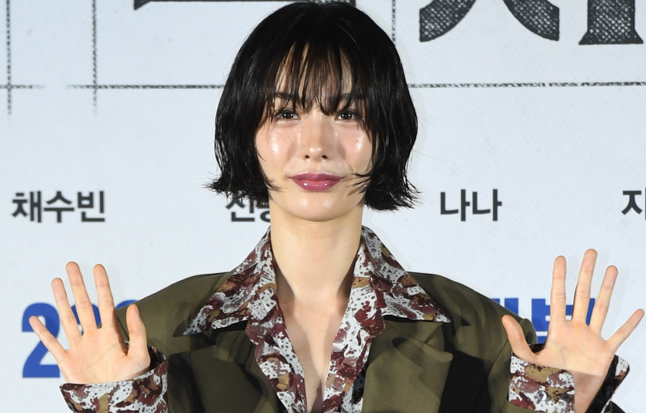 "징역 8년? 화난다" 강도 잡은 나나, 아동 성폭행범 판결에 분노