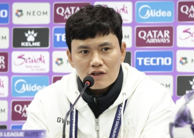 부리람 원정서 접전 끝 무승부...강원, 16강 희망 남긴 채 2025년 피날레, 시행착오 있었지만 '우상향' 성장한 시즌이었다