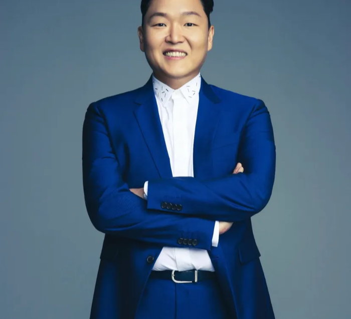 '수면제 대리 수령 논란' 싸이 측 "소속사 압수수색, 수사 적극 협조" [공식입장]