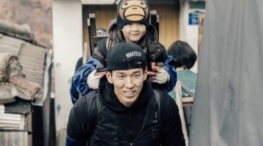 션♥정혜영 16세 아들, 훌쩍 자라 연탄 19장 플렉스