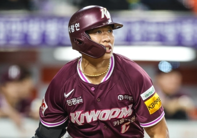 'ML 입성' 송성문, 경쟁 이겨내는 게 첫 번째...샌디에이고 내야 주전 가능할까 