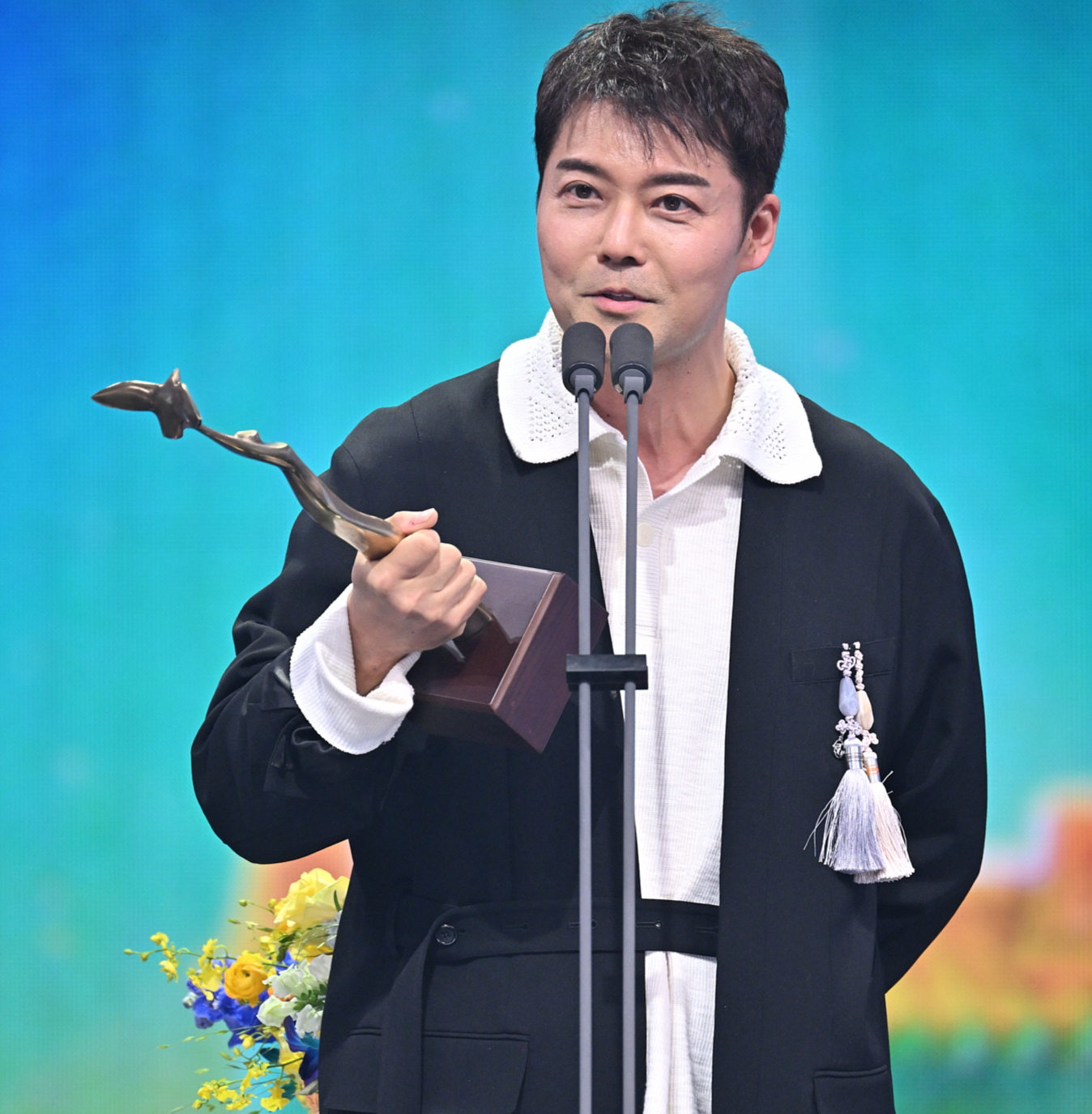 "얼마나 억울했으면"... 전현무, 탈모 부작용? '엠빅스' 처방까지 공개한 속사정