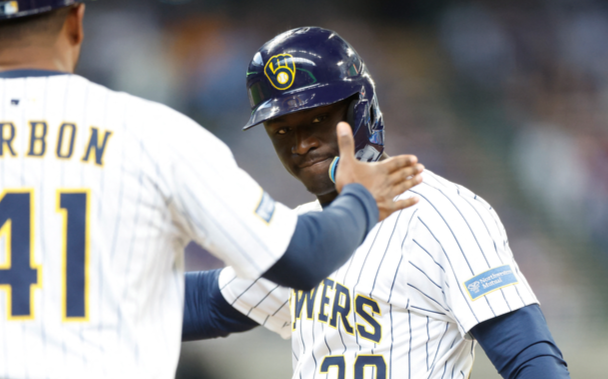 '드디어 도장 쾅' 다즈 카메론, 두산과 계약 완료...두산, 2026시즌 외국인 선수 구성 완료