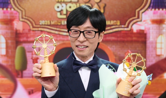 '대상' 유재석은 달랐다...'하차' 이이경 언급 