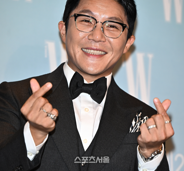 "와이프와 찍은 영상 공개하겠다"... 폭로자, 조세호 복귀에 맞불?