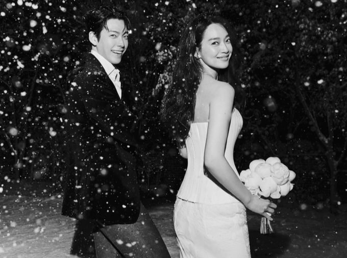 '세기의 커플' 김우빈-신민아, 신혼여행은 스페인 [공식]