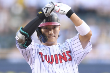 "(신)민재가 불안하다" 최고의 2025년 보낸 'GG 2루수', 올해 최대 과제는 '현상 유지' 