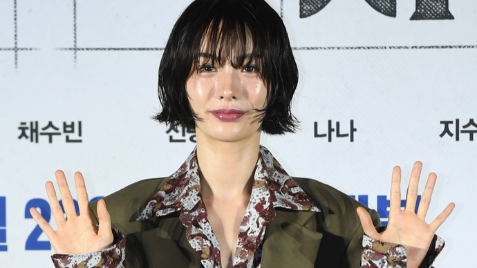 부끄러움도 없나?...나나 집 침입 강도, 피해자 주장 "나나가 먼저 흉기 휘둘러"