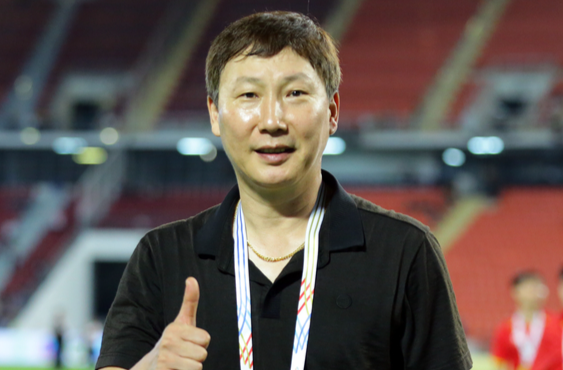 4강에서 막 내린 '김상식 매직' 베트남, '5경기 무실점' 중국 벽에 막혀 결승행 '좌절'...이민성호와 3~4위전 격돌