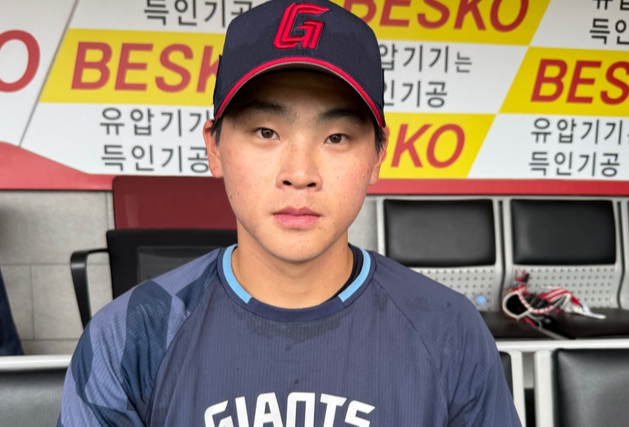 "아버지 살아계실 때 이런 모습 보여드렸다면..." 울컥한 롯데 박찬형, 언제나 '부끄럽지 않은' 아들 되는 것이 목표 