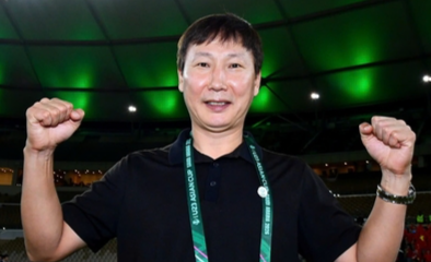 "나는 박항서 감독님 못 넘는다" 몸 낮추지만...베트남 '식사마 신화', 도대체 어디까지 도달할지 궁금하다