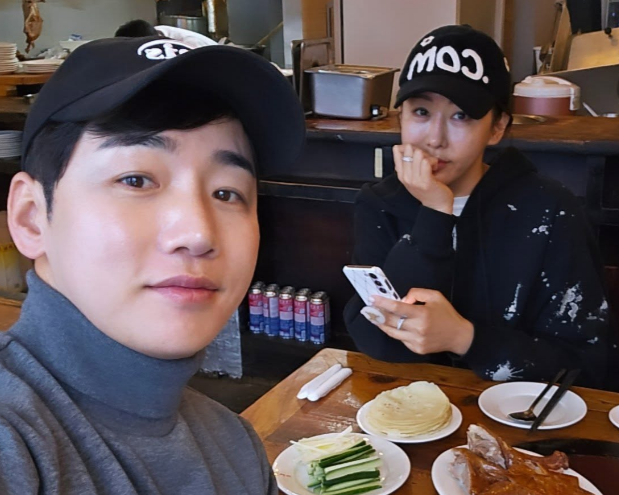 박군, ♥한영과 이혼설에 직접 입 열었다 "거짓 뉴스" 다정한 인증샷까지