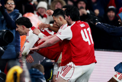 아스널 진짜 미쳤다, 현존 지구 최강팀 맞네...리그컵 결승행, EPL-챔스까지 '트레블' 할 기세