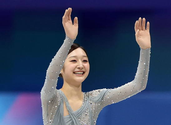 "왜 저렇게 예쁘지?" 피겨 신지아에 해설 임은수까지, 일본이 반한 韓 피겨 [2026 밀라노]