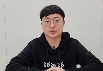 충주맨, 구독자 6만 '탈주'...충주시 유튜브 '90만 붕괴' 위기