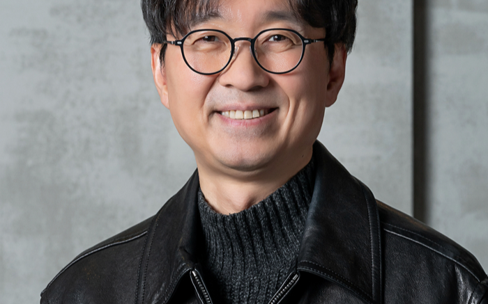 '유럽여행 안가면 사형'... 장항준의 폭도, 600만 돌파에 거들먹 저격