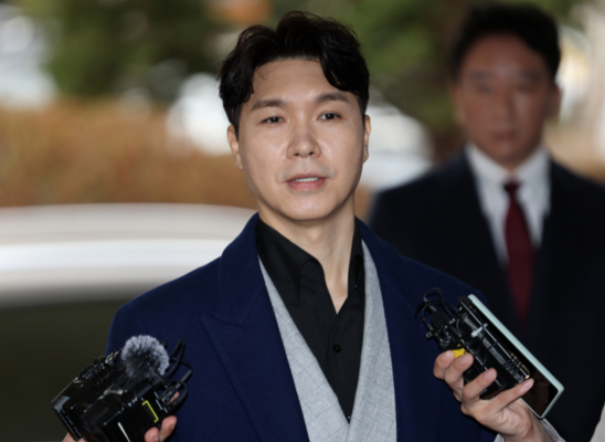 '10년간 48억 횡령' 박수홍 친형...'징역 3년6개월' 대법원 확정