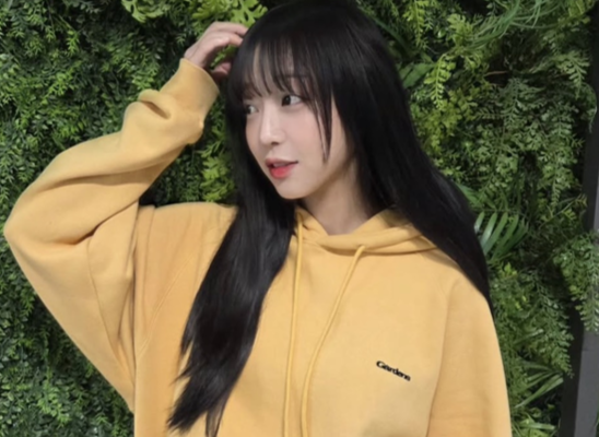 "계단이 무섭다"...무지하게 먹는 쯔양, 실제 몸은 고등학생 수준