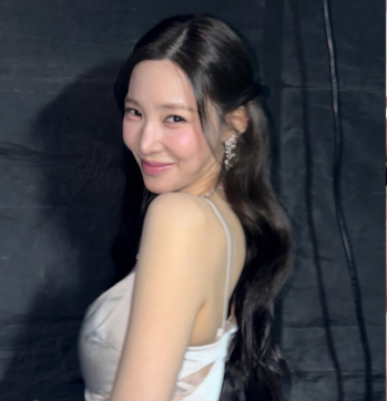 티파니, 왼손 반지 포착...변요한과 혼인신고 후 쏠린 관심