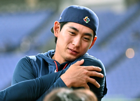 "이정후, 日대표로도 뛸 수 있다"...박용택 발언에 '발칵'