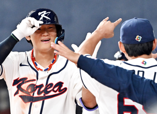 [속보] 도쿄돔 대만 팬 드디어 침묵! 김도영, 그는 신이다→역전 투런 홈런...대표팀 승리가 보인다 