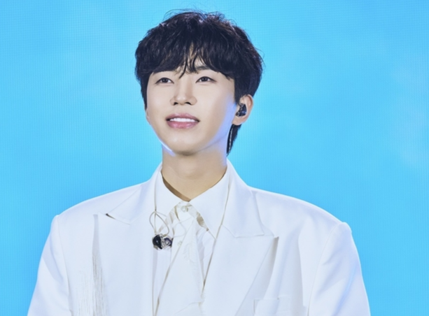 '134억 스트리밍' 임영웅...멜론 역대 1위 탈환, BTS 넘었다