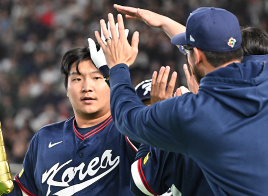 '코리안 오타니' 문보경의 맹타! 대표팀, 5회 만에 5점 차 완성...이제 투수들의 '지키기'만 남았는데→5회 홈런 맞다니 [SS도쿄in]