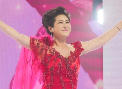 '행사 여왕' 김용임, 전국 교도소까지 누빈 공연 스케일