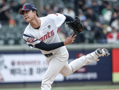 성장한 롯데 '아픈 손가락'→필승조 역할 해야 한다...최우선 과제는 '심리적 문제 해결'