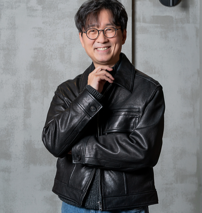 장항준, 전 스태프에 사비 5000만 원 지원... '셀프 미담' 재조명