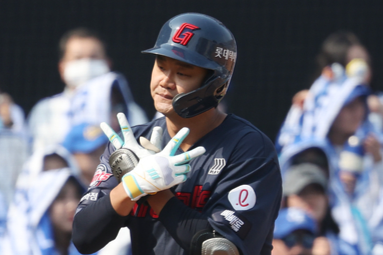 '581일 만에 4홈런 미쳤다' 롯데, 6년 만에 '개막 2연승' 활짝...연이틀 삼성 울렸다 