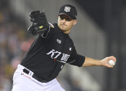 KT서 뛰었던 벤자민, 플렉센 빈자리 채운다...부상 대체 외국인 선수로 두산 합류