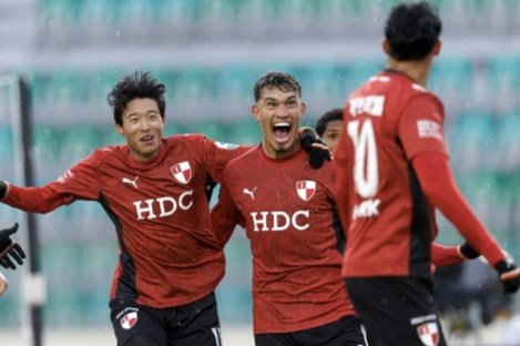 '막강 화력' 부산·'압도적 수비' 수원 삼성, K2 초반 1위 싸움, 팀 컬러 다른 두 팀 2파전으로