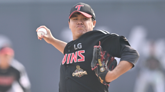 "개막 전에는 욕 많이 먹었죠" 이 악물었던 LG 장현식, LG 불펜 상승세 비결은 '하나 된 마음'