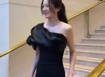 "55세 맞아?"... 고현정, 완벽한 기럭지+우아한 자태 눈길 [★SNS]