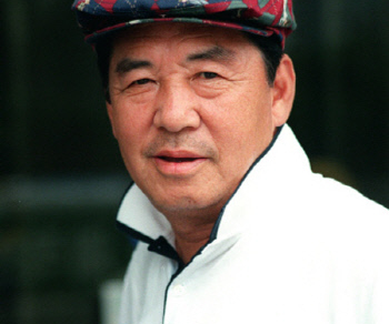 뇌경색·암투병에도 촬영장 지킨 ‘서민의 얼굴'...'전원일기부터 엽기적인 그녀까지' 故 김인문 15주기