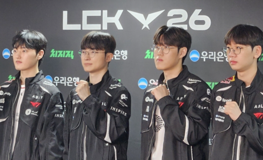 "페이커에게 많은 도움 줄 수 있다" T1 임재형 대행이 밝힌 이지훈 코치 영입 이유 