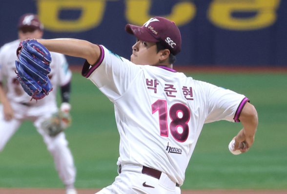 먼 훗날 삼린이는 커서..."어린 시절 응원팀일 뿐" '159㎞ 데뷔전 선발승' 키움 박준현의 반란 