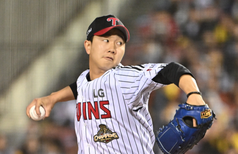 LG 대형 악재 터졌다→유영찬, 결국 수술대 오른다...'우측 팔꿈치 주두골 피로골절'