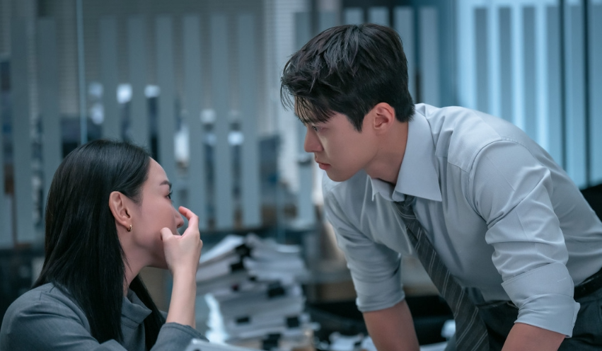 '은밀한 감사' 신혜선·공명, 발칙하게 파고든 윤리의 딜레마 
