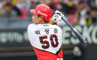 최형우가 다시 KIA 유니폼 입었다? '3000만원짜리' KBO 최저연봉 선수 대박 예고